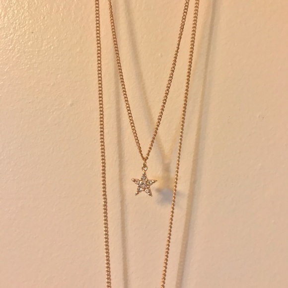 Ardenes double chained necklace with star& moon - Picture 4 of 4
